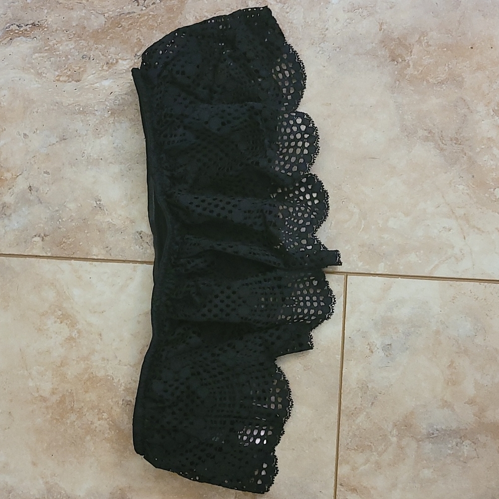 Victoria's Secret Black Lace Bralette Top sz Small New with tags